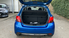 Toyota Yaris 1.33 VVT-i Icon 5dr CVT Petrol Hatchback